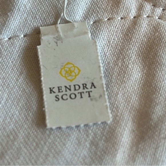 Kendra Scott Yasmin Necklace - Picture 10 of 16
